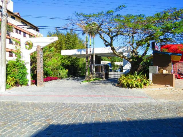 Praia De Bombinhas Res Solar Das Bromelias Екстер'єр фото